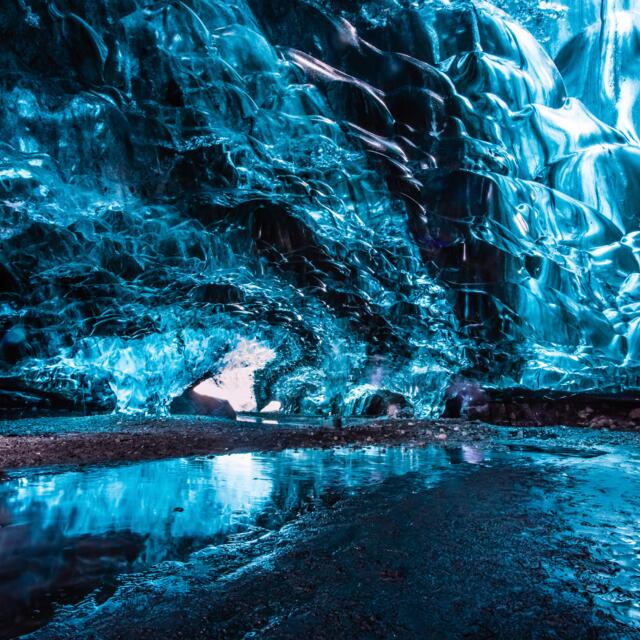 Glacier cave Vatnajökull